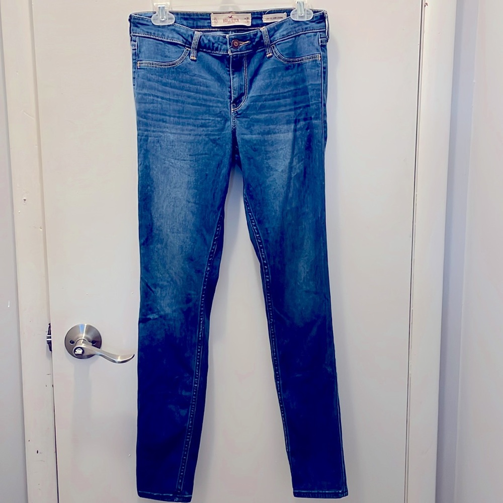 Hollister low rise jean legging 7L 28W 30L